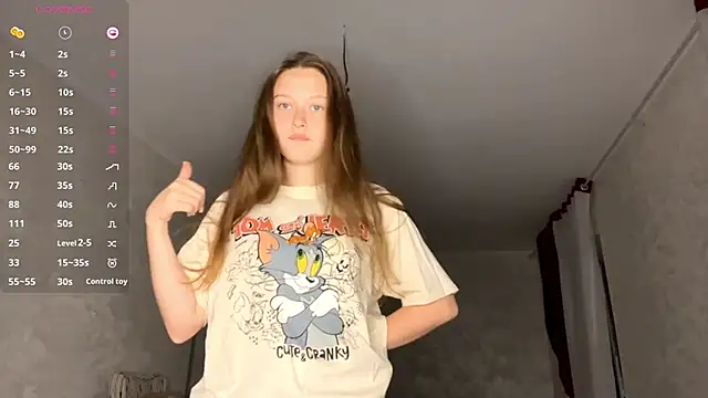 CharlynDini online show from September 2025 04:23:02 PM