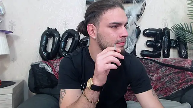 Snapshot of DanyelCarter chatting on October 2025 06:30:01 PM DanyelCarter online show from October 2025 06:30:01 PM