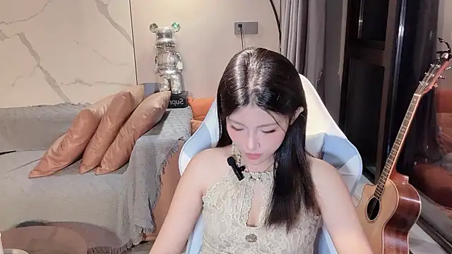 Snapshot of Lixinel-520 chatting on November 2025 12:38:02 PM Lixinel-520 online show from November 2025 12:38:02 PM