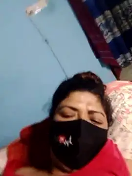 Snapshot of Cute-Rani-1 chatting on April 2026 01:06:02 PM Cute-Rani-1 online show from April 2026 01:06:02 PM