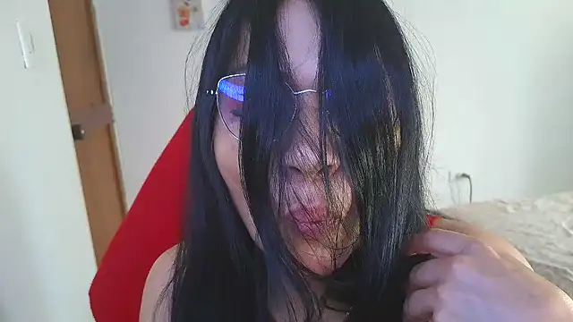 LissafeetHott online show from April 2026 09:05:01 PM