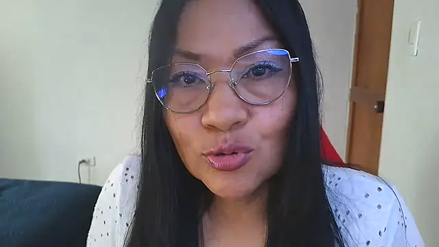 Snapshot of LissafeetHott chatting on July 2026 05:05:02 PM LissafeetHott online show from July 2026 05:05:02 PM