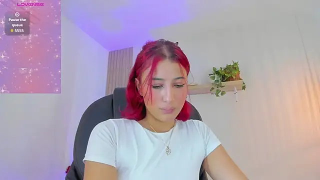 Cristalfoxy  online show from January 2026 07:53:01 PM