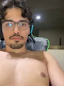 Becan119 online show from October 2025 04:11:01 AM