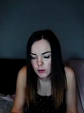SexyLoLoUK online show from November 2025 11:32:01 AM