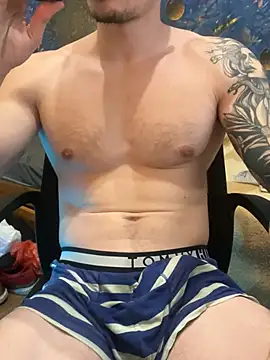 fronkie9384 online show from April 2026 02:24:01 PM