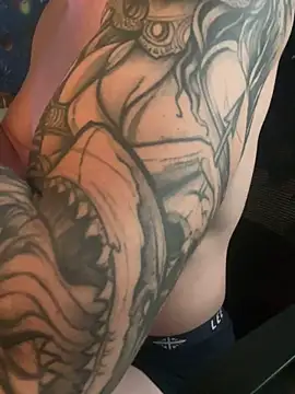 fronkie9384 online show from December 2025 10:16:02 AM