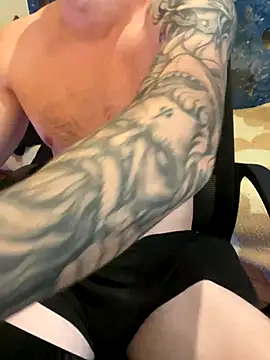 fronkie9384 online show from November 2025 09:35:01 AM