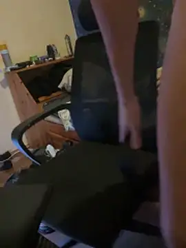 fronkie9384 online show from November 2025 11:49:02 PM