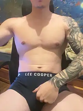 fronkie9384 online show from December 2025 12:48:02 PM