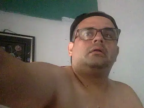 Katracho6969 online show from May 2026 04:54:01 PM