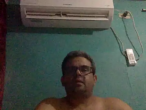 Snapshot of Katracho6969 chatting on September 2025 03:24:01 AM Katracho6969 online show from September 2025 03:24:01 AM