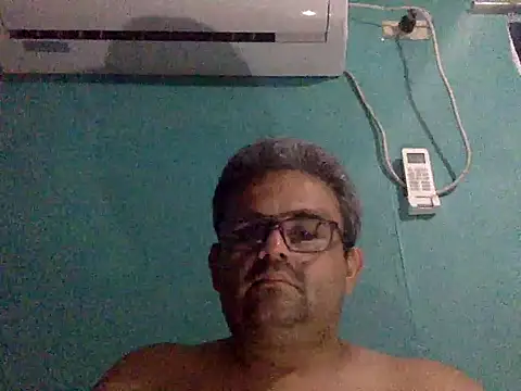 Snapshot of Katracho6969 chatting on October 2025 02:02:01 AM Katracho6969 online show from October 2025 02:02:01 AM