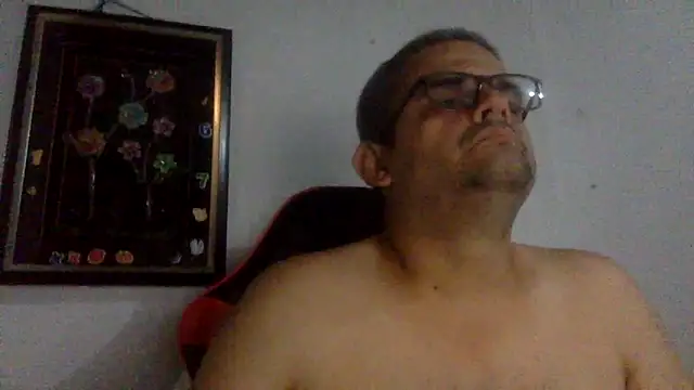 Katracho6969 online show from May 2026 02:00:01 AM