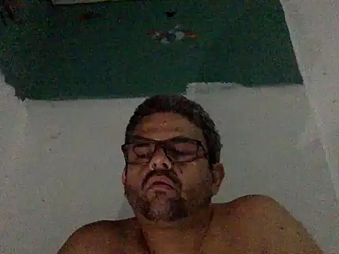 Snapshot of Katracho6969 chatting on December 2025 03:35:01 AM Katracho6969 online show from December 2025 03:35:01 AM