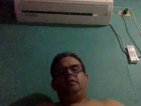 Snapshot of Katracho6969 chatting on September 2025 03:45:01 AM Katracho6969 online show from September 2025 03:45:01 AM