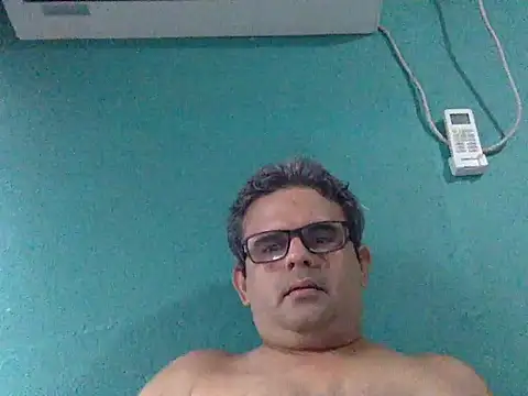 Snapshot of Katracho6969 chatting on October 2025 10:54:01 PM Katracho6969 online show from October 2025 10:54:01 PM