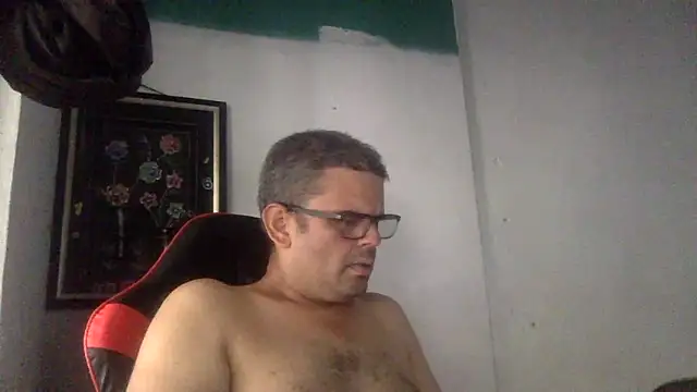 Snapshot of Katracho6969 chatting on June 2026 09:20:02 PM Katracho6969 online show from June 2026 09:20:02 PM