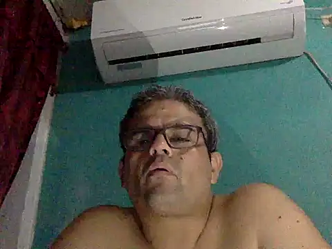 Snapshot of Katracho6969 chatting on October 2025 11:50:02 PM Katracho6969 online show from October 2025 11:50:02 PM