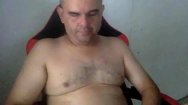 Snapshot of Katracho6969 chatting on June 2026 06:41:02 PM Katracho6969 online show from June 2026 06:41:02 PM