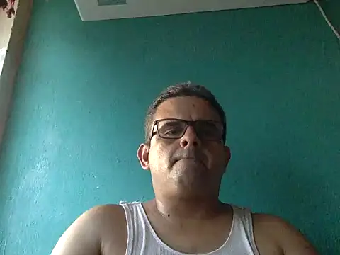 Snapshot of Katracho6969 chatting on November 2025 10:02:02 PM Katracho6969 online show from November 2025 10:02:02 PM