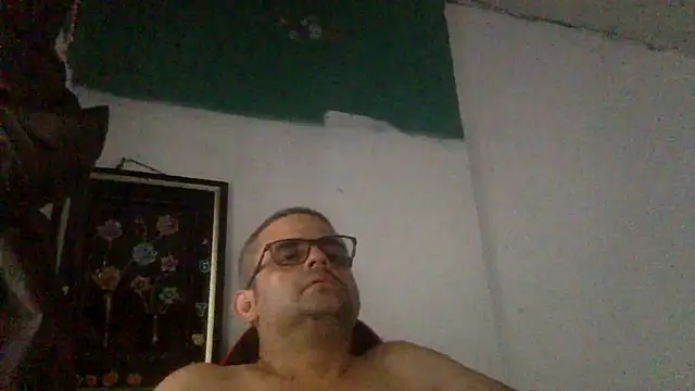 Katracho6969 online show from May 2026 06:26:02 PM