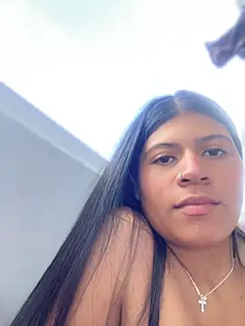 Elahia  marquez online show from September 2025 03:06:01 PM