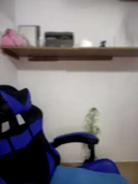 Elahia  marquez online show from September 2025 02:10:01 AM