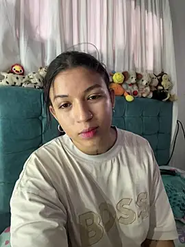 lil charme online show from June 2026 01:33:02 PM