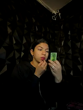 lil charme online show from November 2025 08:25:01 PM