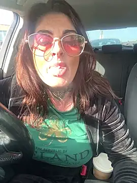 Snapshot of IrishmilfAnna chatting on April 2026 08:59:02 AM IrishmilfAnna online show from April 2026 08:59:02 AM