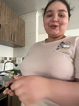 PortuPAWG online show from May 2026 08:09:01 PM