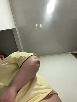 PortuPAWG online show from April 2026 11:12:02 PM