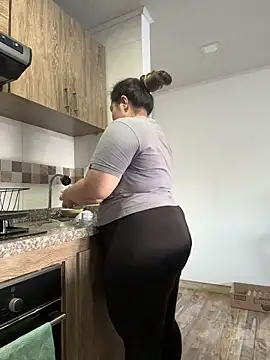 PortuPAWG online show from June 2026 10:19:02 PM