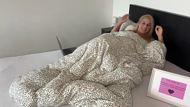 Maria-and-Charly online show from October 2025 01:45:01 PM