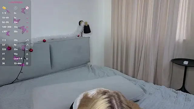 HelenMartines online show from February 2026 10:36:02 AM