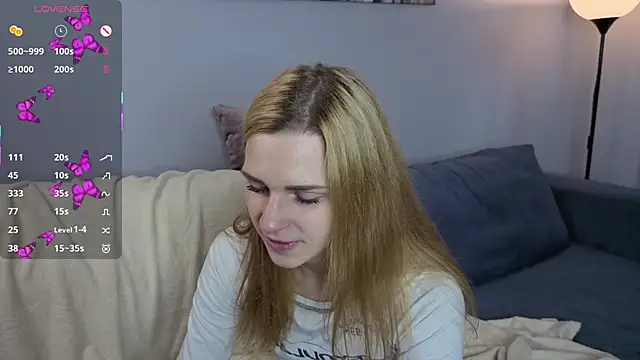 HelenMartines online show from September 2025 10:31:01 AM