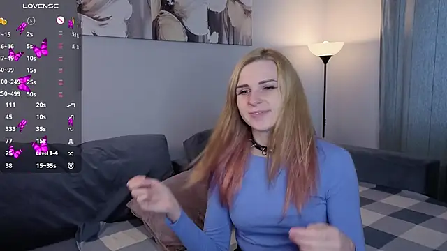 HelenMartines online show from October 2025 11:09:01 AM