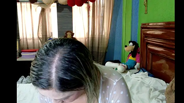  Charlize theron  online show from March 2026 08:00:02 PM