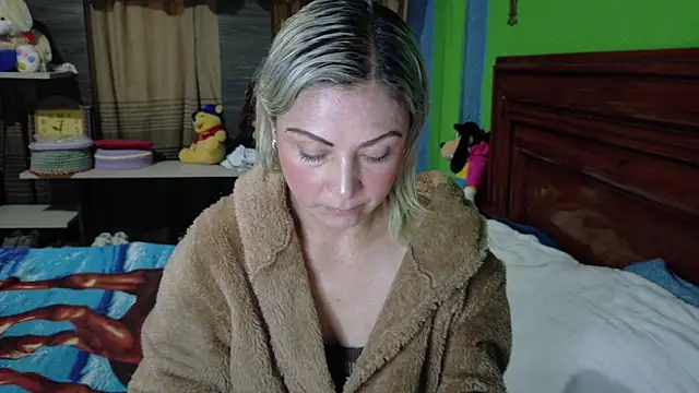  Charlize theron  online show from February 2026 10:55:01 AM