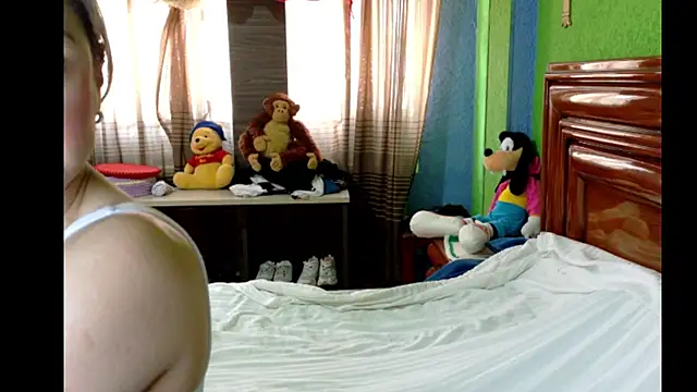  Charlize theron  online show from March 2026 08:25:01 PM