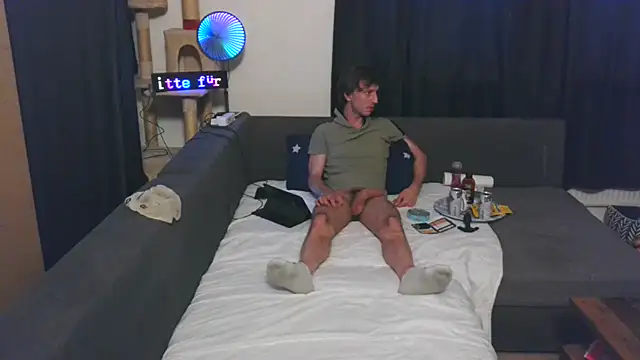 cum2camboys online show from April 2026 06:22:01 PM