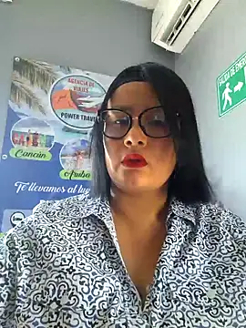 Snapshot of Milagros-hot chatting on October 2025 07:04:02 PM Milagros-hot online show from October 2025 07:04:02 PM