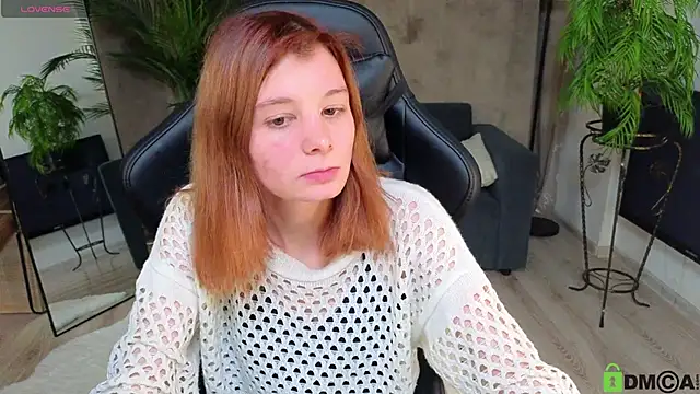 Snapshot of EllinEverly chatting on September 2025 09:13:02 PM EllinEverly online show from September 2025 09:13:02 PM