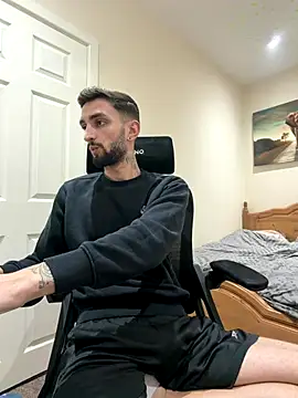 mixedcouplee69 online show from December 2025 06:53:01 PM