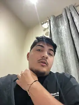 mixedcouplee69 online show from February 2026 05:25:01 PM