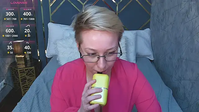 AlexandraGreen online show from February 2026 10:40:02 PM