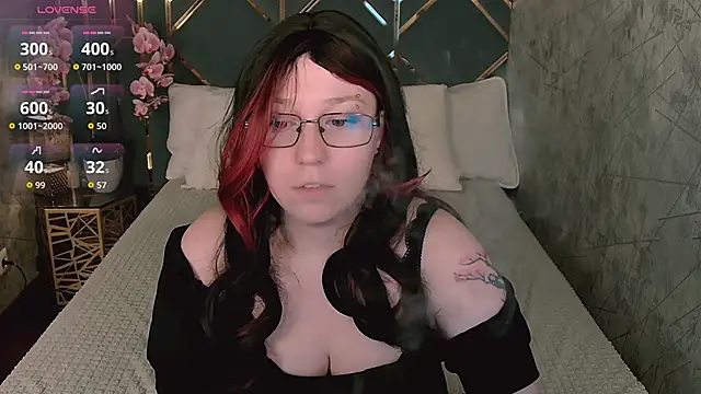 AlexandraGreen online show from May 2026 07:47:02 PM