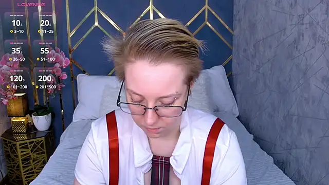 AlexandraGreen online show from February 2026 09:03:01 PM