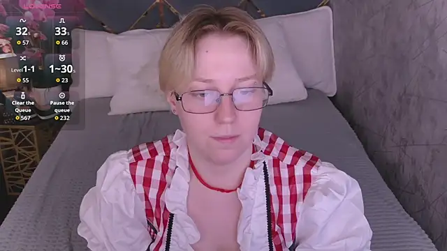 AlexandraGreen online show from June 2026 04:30:01 PM